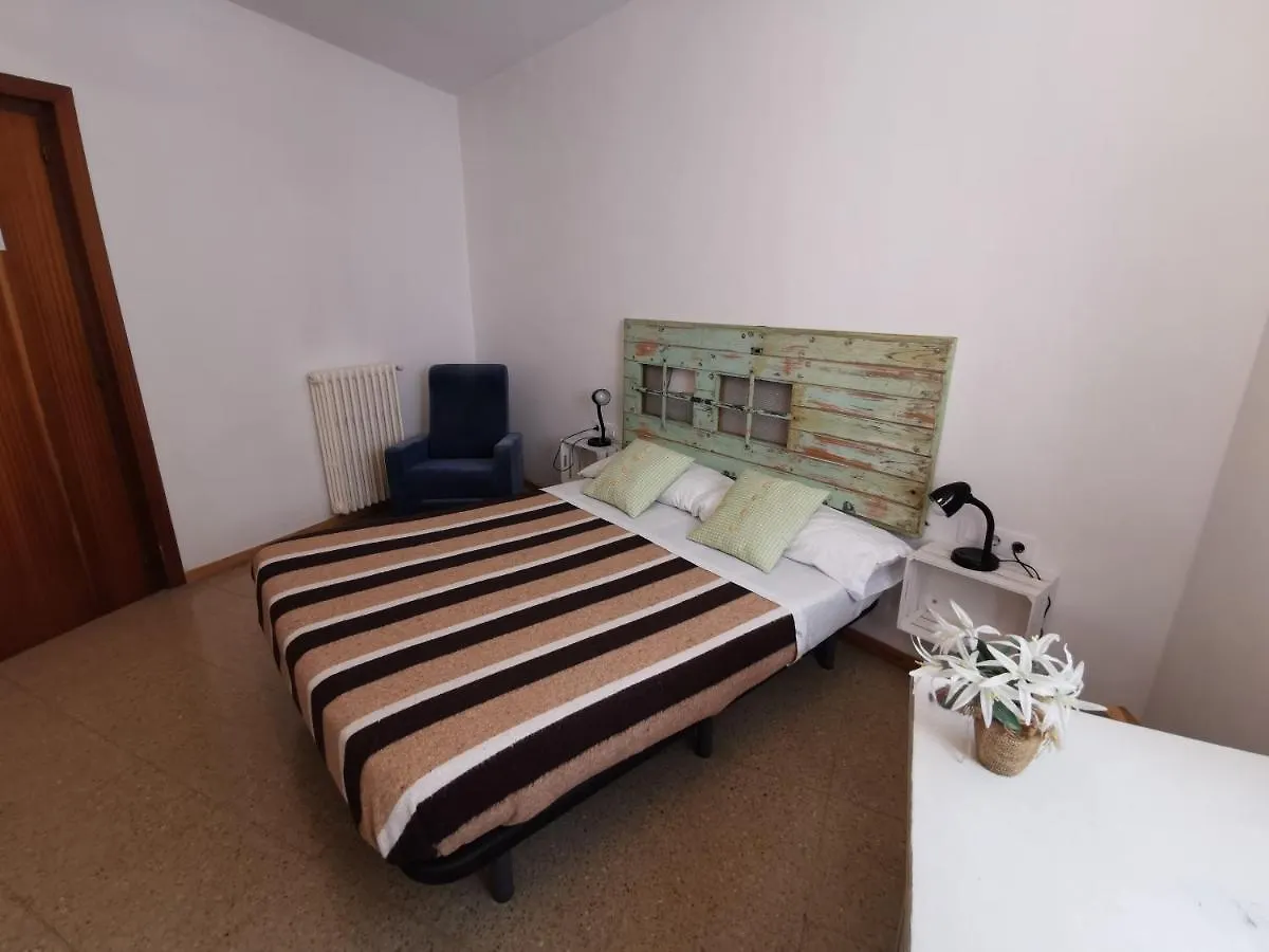 Mucha Masia Hostel Rural Urba El Prat de Llobregat 0*,